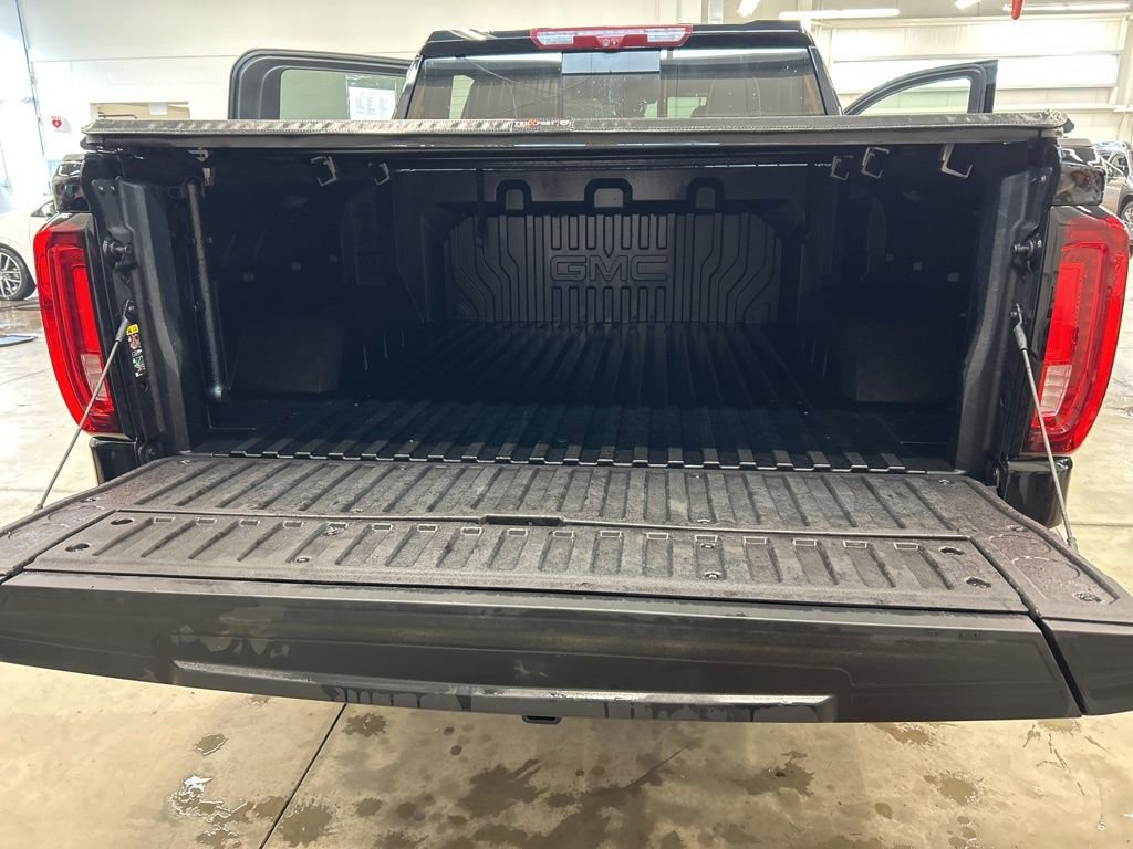 Used 2024 GMC Sierra 1500 Denali Ultimate AWD/4WD image 11