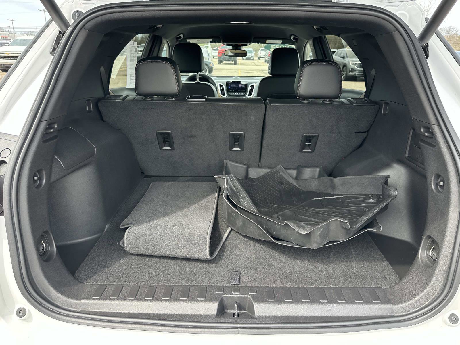 Certified 2023 Chevrolet Equinox Premier image 9