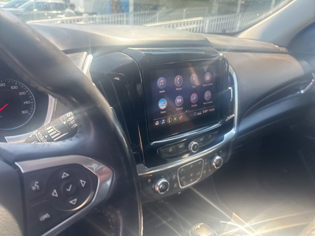 Used 2020 Chevrolet Traverse Premier image 23