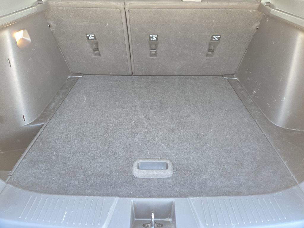 Used 2025 Chevrolet Trax LS w/ LS Convenience Package image 27