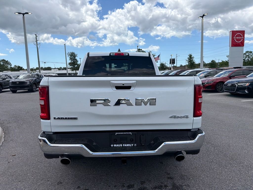 Used 2026 RAM 1500 Laramie AWD/4WD image 6