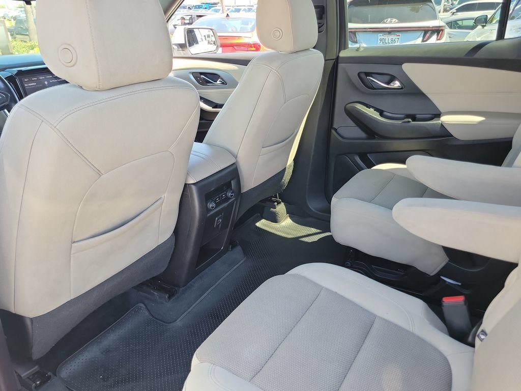Used 2022 Chevrolet Traverse LT AWD/4WD image 15