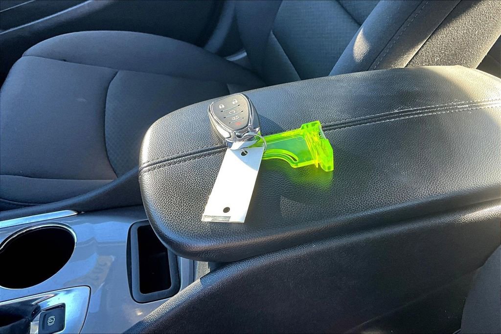 Used 2024 Chevrolet Malibu LT image 31