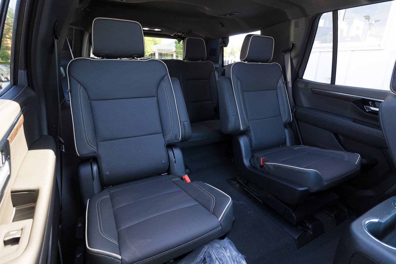 New 2026 Chevrolet Tahoe Premier w/ Sun And Tow Package AWD/4WD image 50