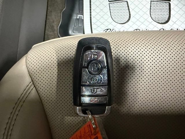 Used 2024 Lincoln Corsair AWD w/ Equipment Group 101A image 49