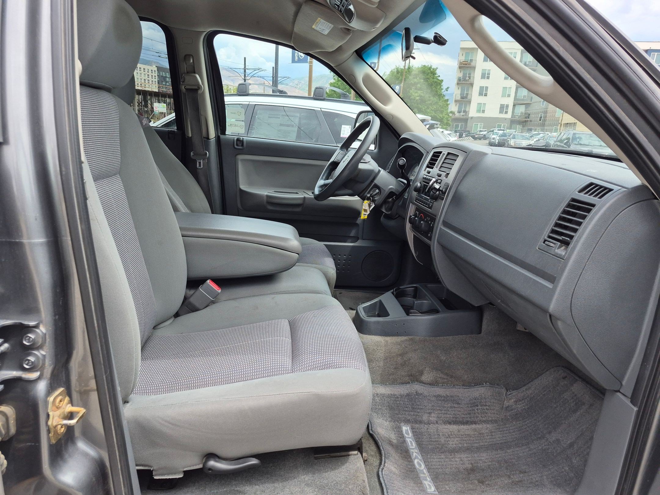 Used 2007 Dodge Dakota SLT w/ Trailer Tow Group AWD/4WD image 29