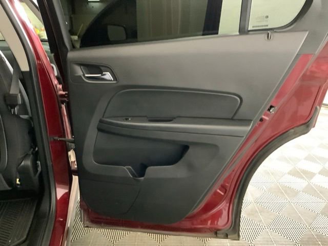 Used 2017 Chevrolet Equinox LT w/ Convenience Package FWD image 30