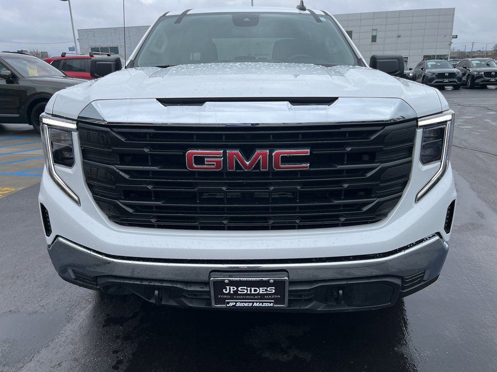 Used 2024 GMC Sierra 1500 Pro w/ Pro Value Package image 4