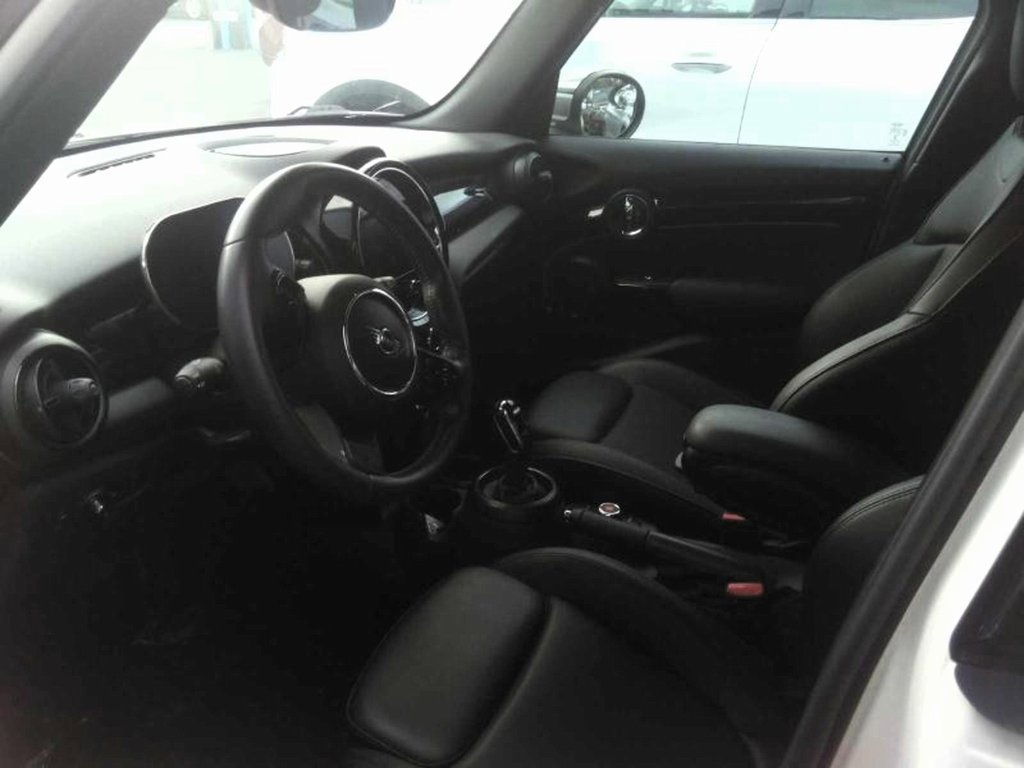 Used 2022 MINI Cooper S image 15