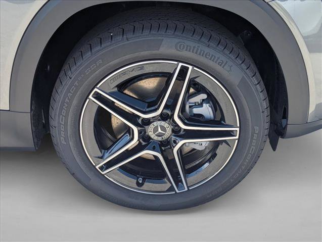 Used 2026 Mercedes-Benz GLB 250 image 9