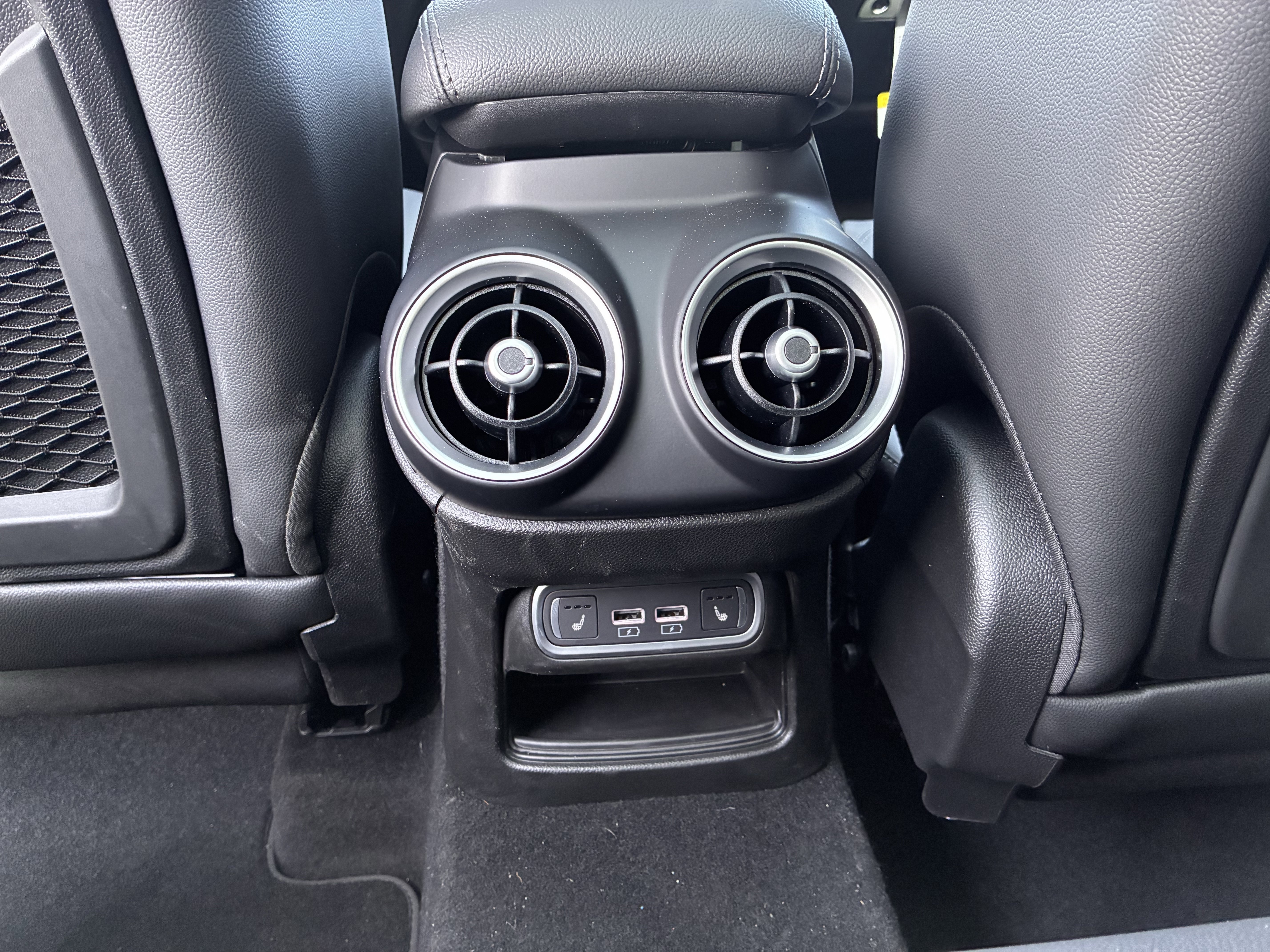 New 2026 Alfa Romeo Stelvio Sprint AWD/4WD image 28
