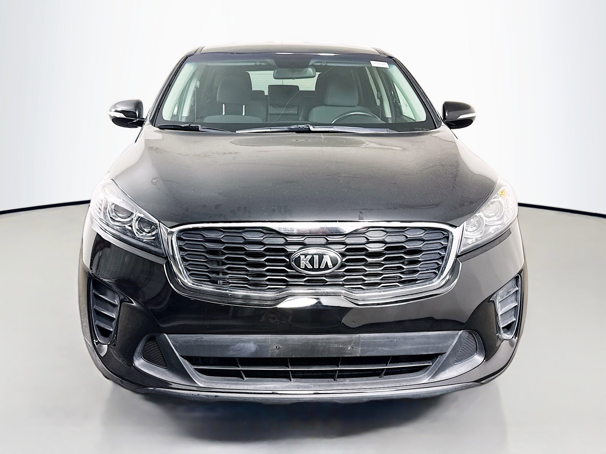 Used 2020 Kia Sorento LX image 2
