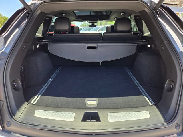 Used 2021 Cadillac XT5 Premium Luxury FWD image 9