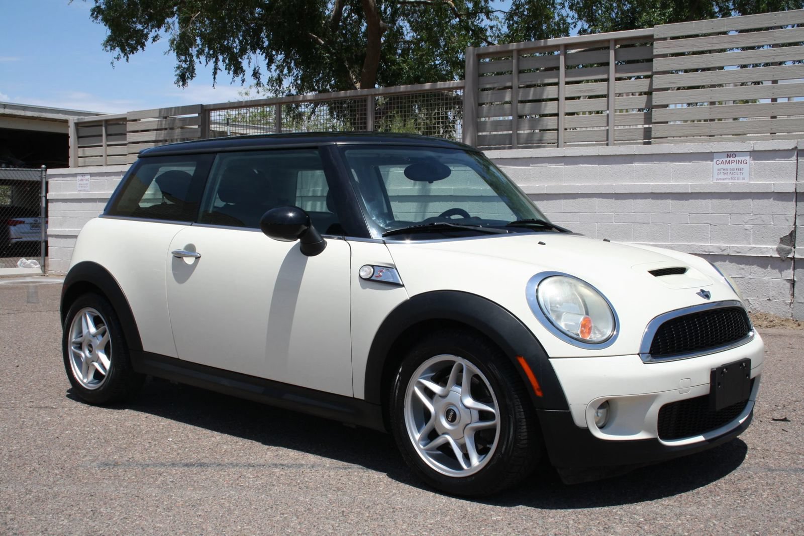 Used 2010 MINI Cooper S FWD image 3