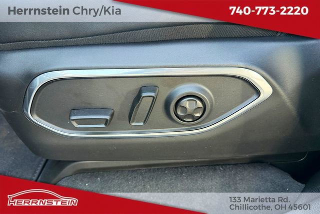 New 2026 Jeep Grand Wagoneer Limited image 16