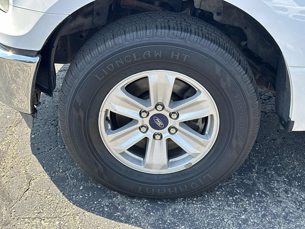 Used 2015 Ford F150 XL w/ Equipment Group 101A Mid RWD image 9