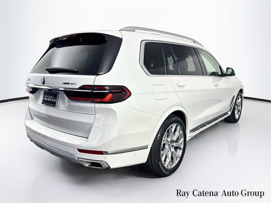 Used 2026 BMW X7 xDrive40i AWD/4WD image 7