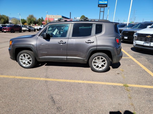 Used 2020 Jeep Renegade Sport w/ Sport Appearance Group AWD/4WD image 7