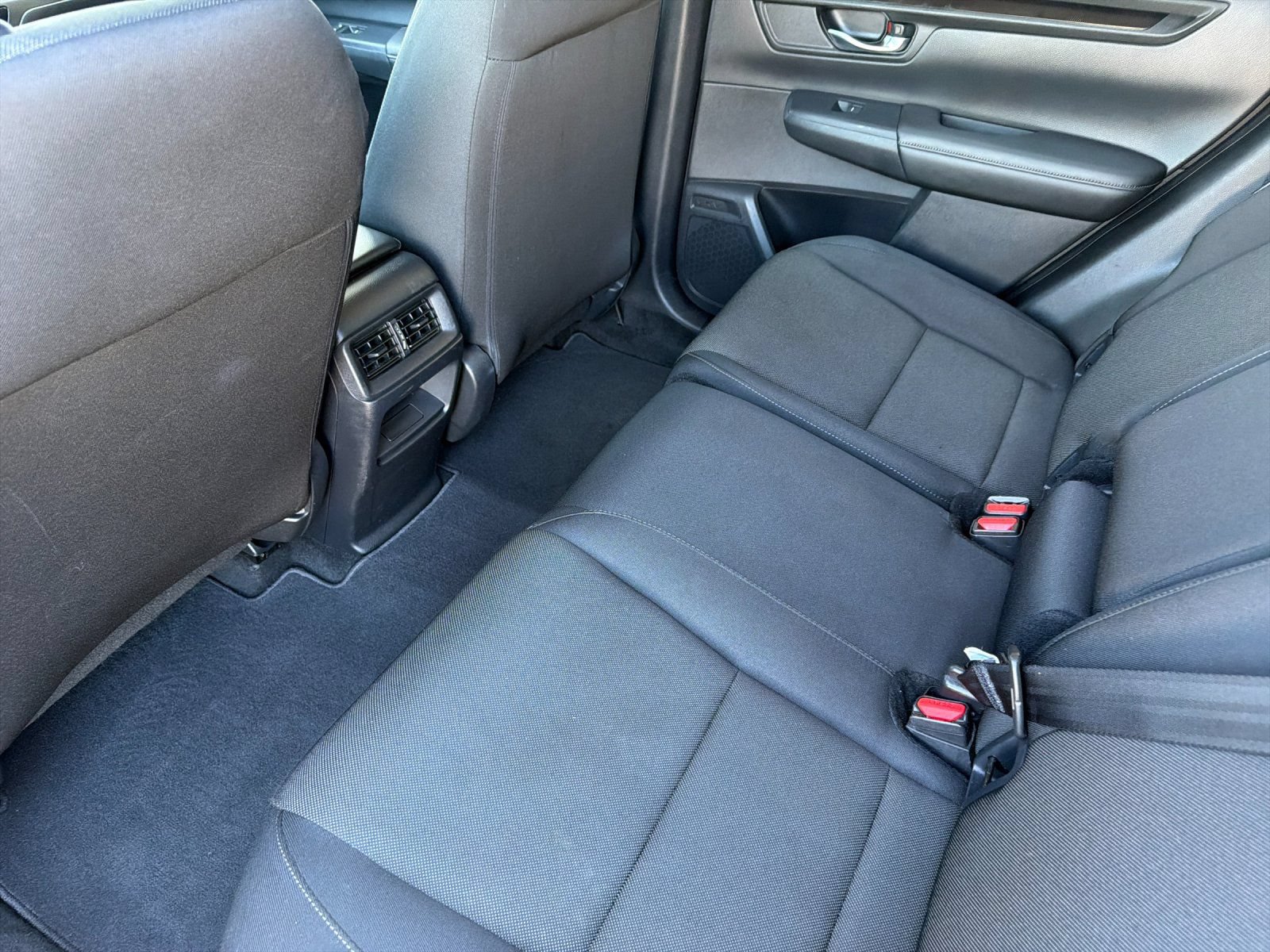 Used 2025 Honda CR-V LX image 13
