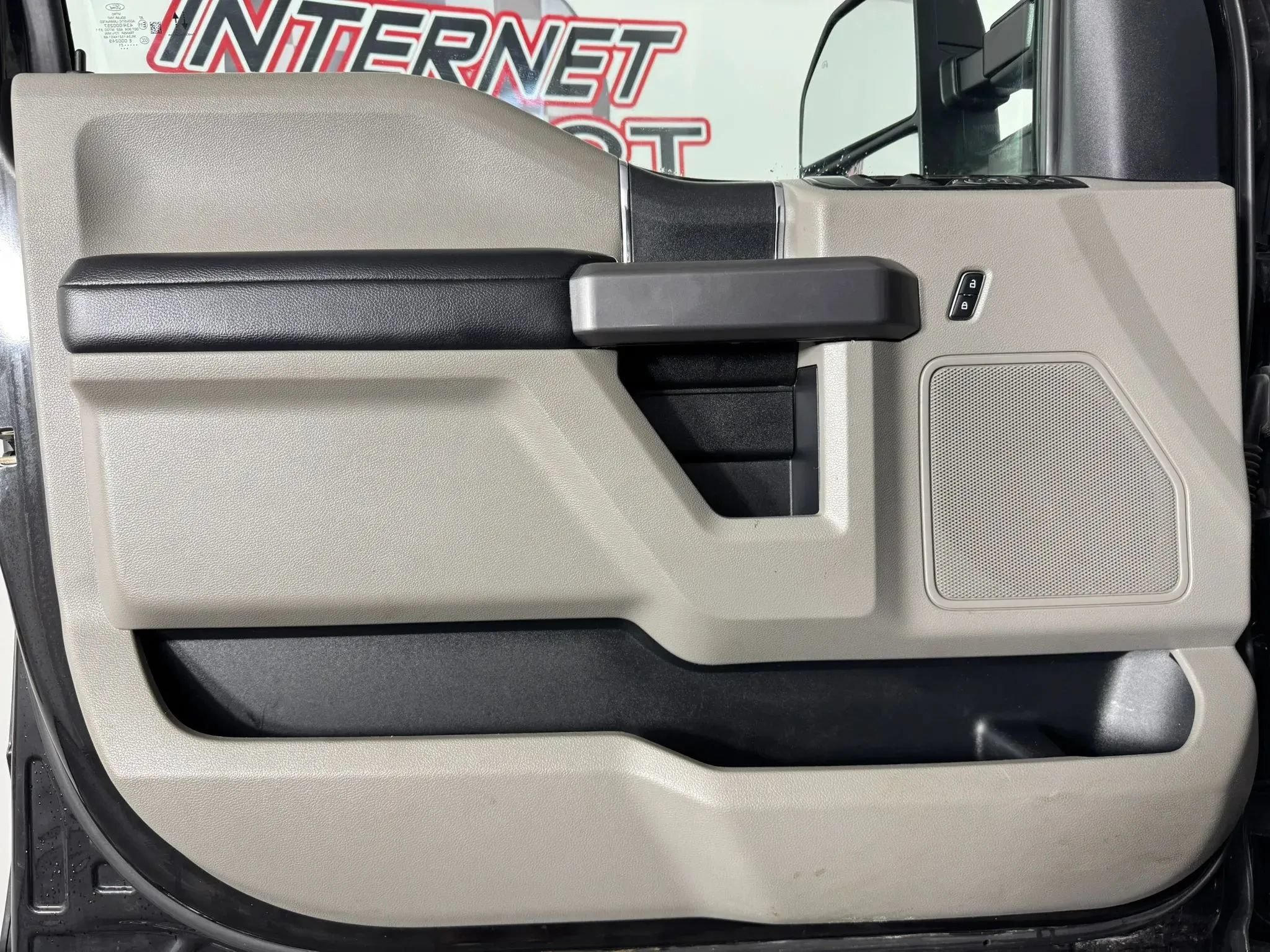 Used 2019 Ford F250 XLT w/ XLT Value Package AWD/4WD image 36