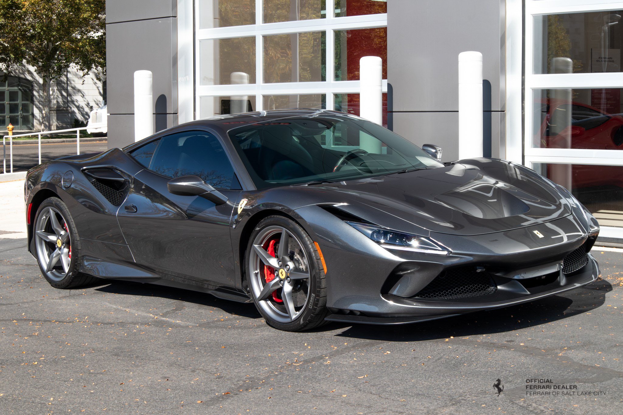 Used 2020 Ferrari F8 Tributo RWD image 8