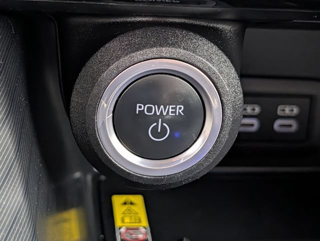 Used 2023 Toyota Venza XLE AWD/4WD image 20
