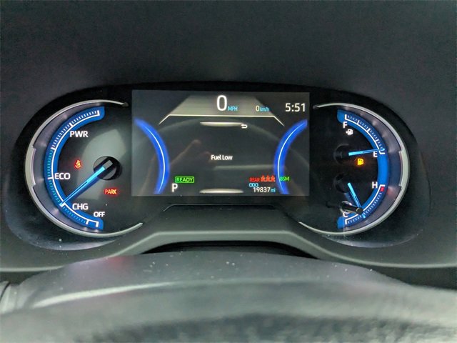 Used 2025 Toyota RAV4 XLE image 29