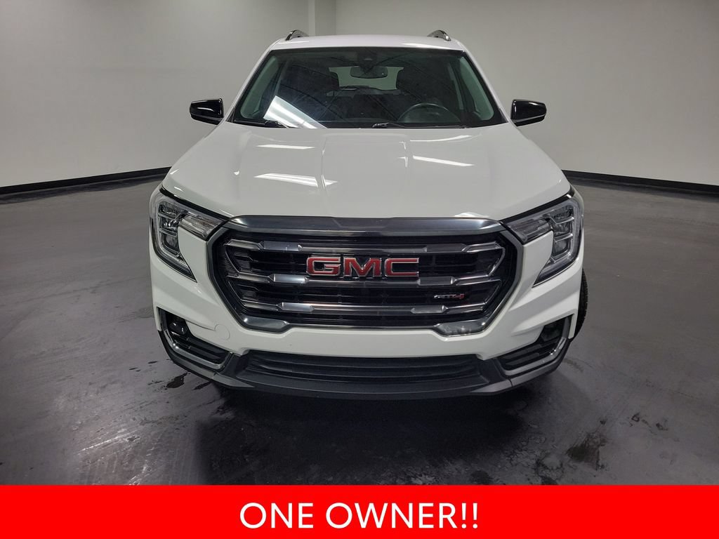 Used 2022 GMC Terrain AT4 AWD/4WD image 3