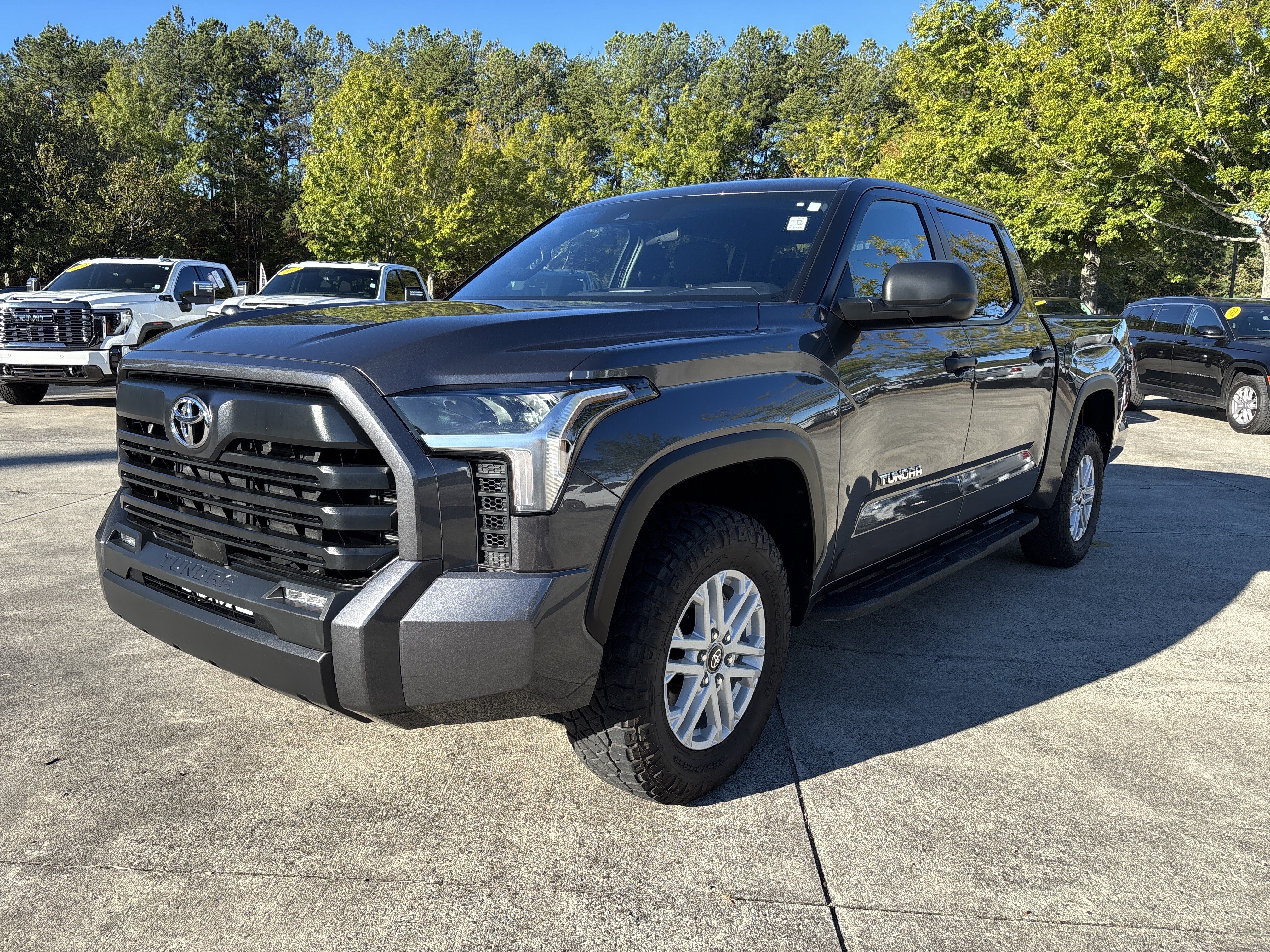 Used 2026 Toyota Tundra SR5 AWD/4WD image 3