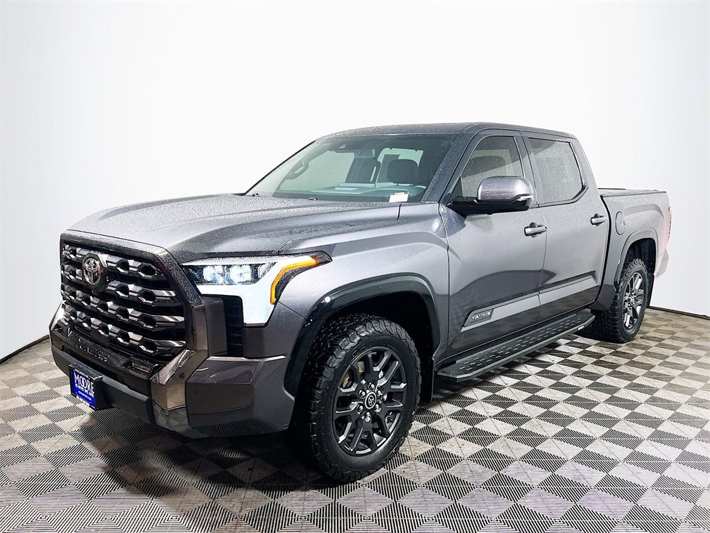 Used 2023 Toyota Tundra Platinum image 4
