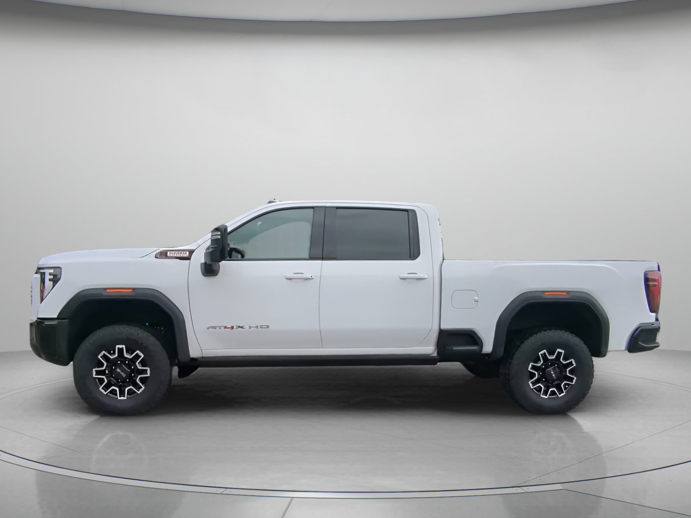 Used 2024 GMC Sierra 2500 AT4X AWD/4WD image 13
