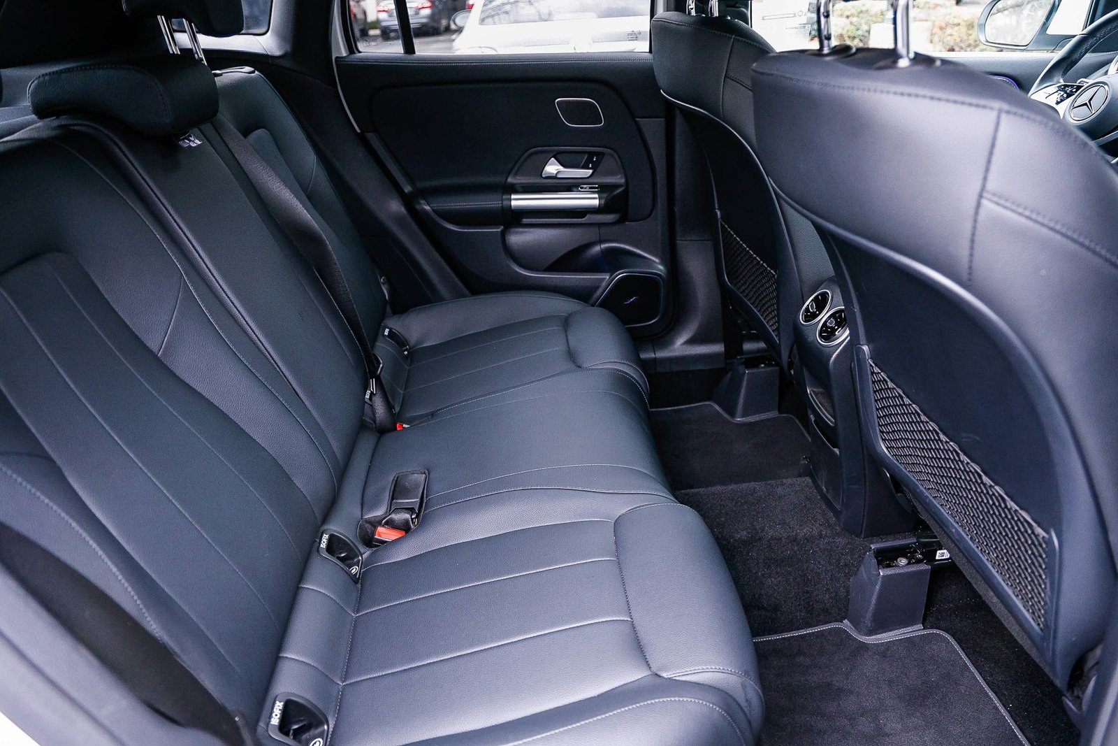 Certified 2025 Mercedes-Benz GLA 250 image 17