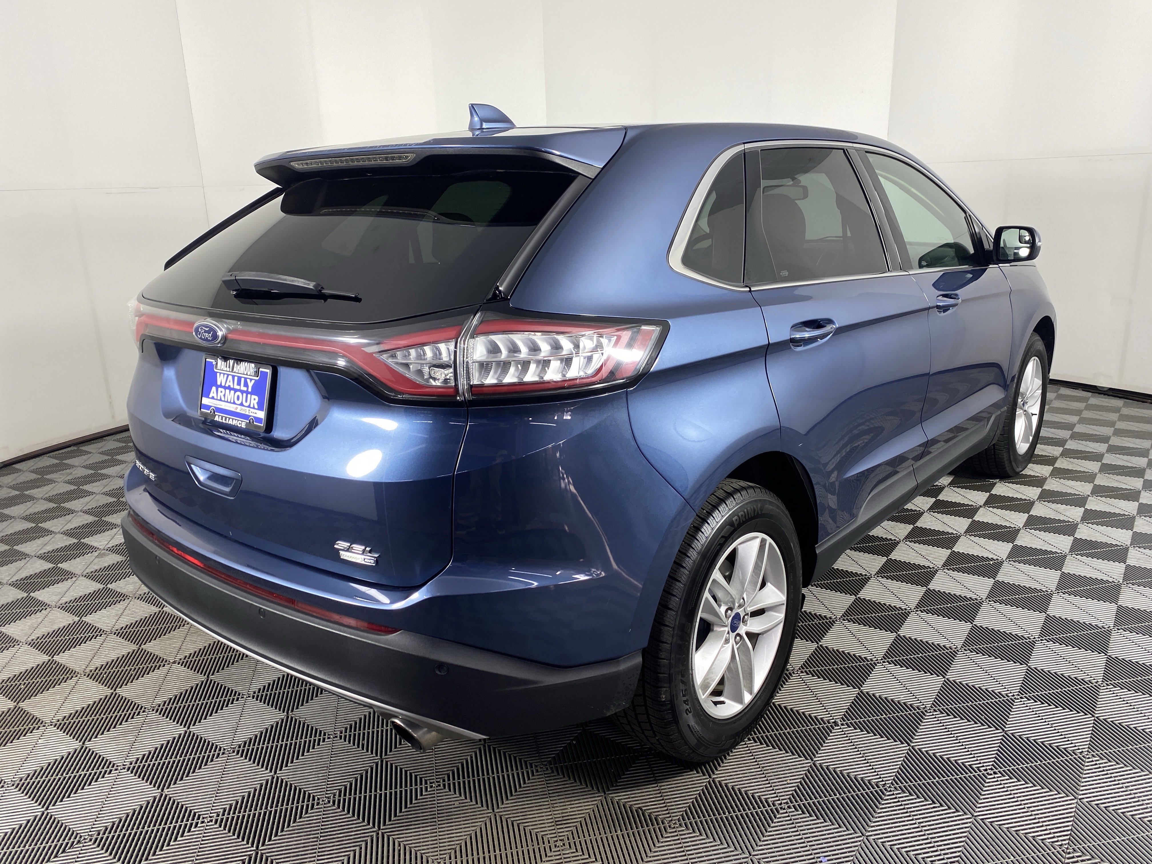 Used 2018 Ford Edge SEL w/ Equipment Group 201A image 7