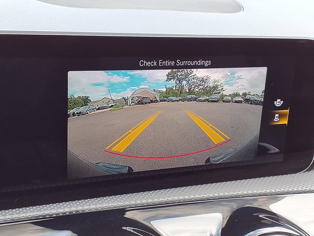 Used 2020 Mercedes-Benz CLA 250 image 22