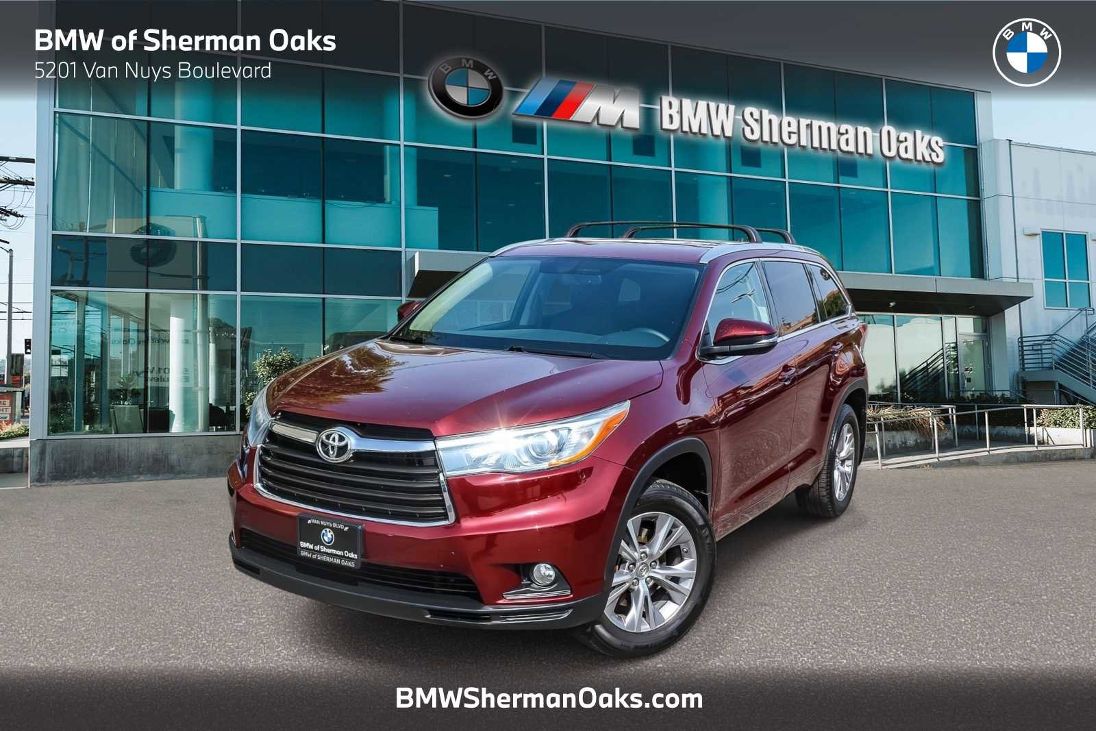 Used 2015 Toyota Highlander XLE AWD/4WD image 1