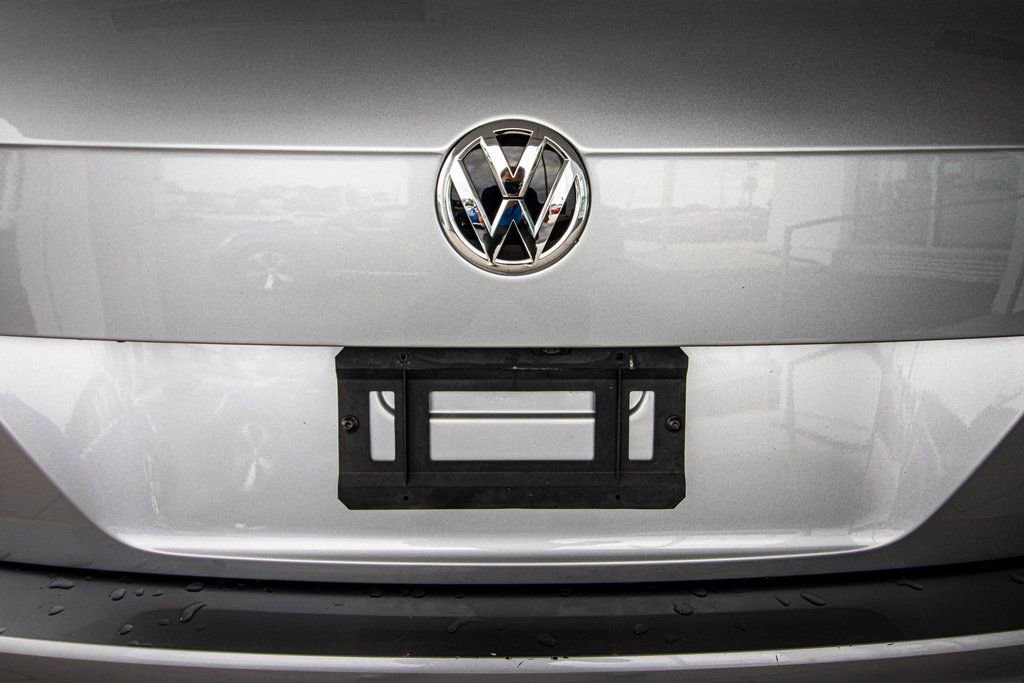 Certified 2020 Volkswagen Tiguan S image 15