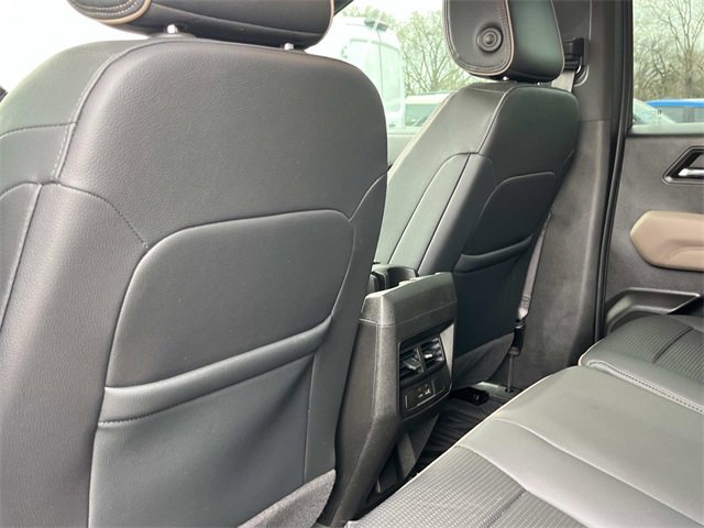 Used 2024 GMC Canyon Denali image 20