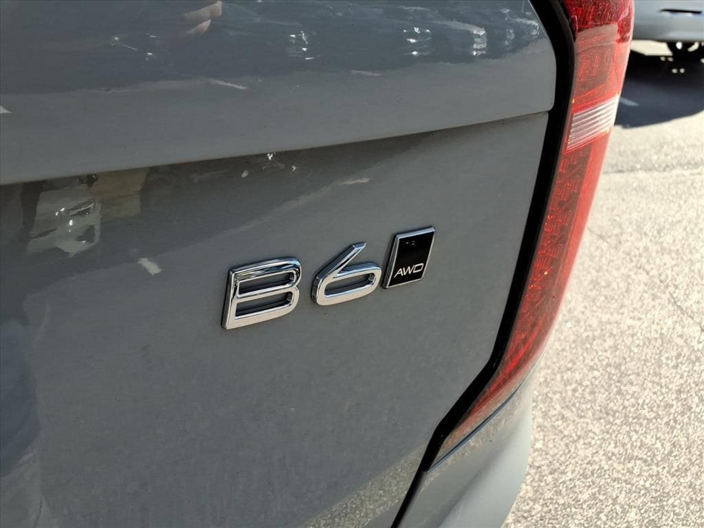 New 2026 Volvo XC90 B6 Plus w/ Protection Package Premier AWD/4WD image 7