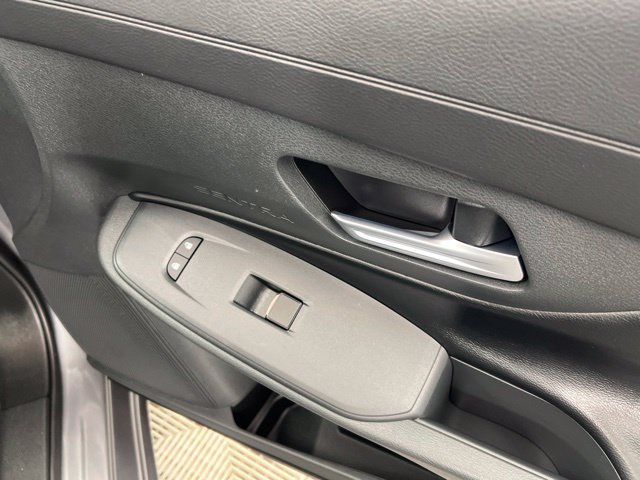 Used 2026 Nissan Sentra SV w/ SV Convenience Package FWD image 26