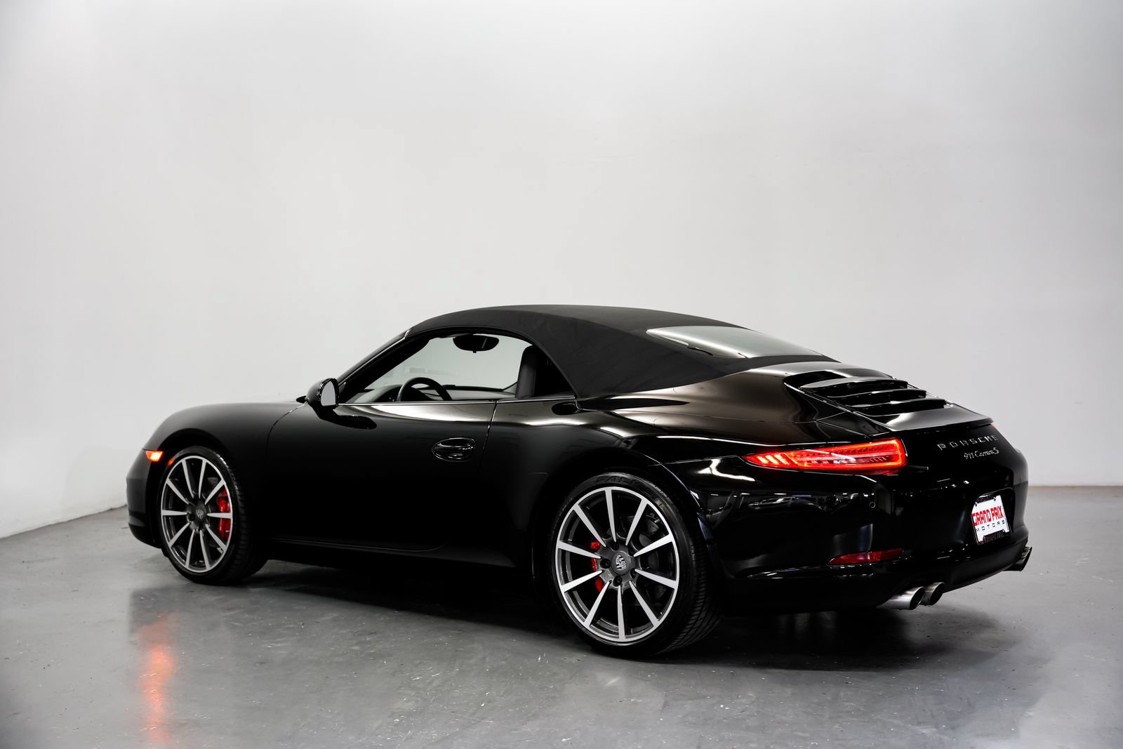 Used 2014 Porsche 911 Carrera S RWD image 8