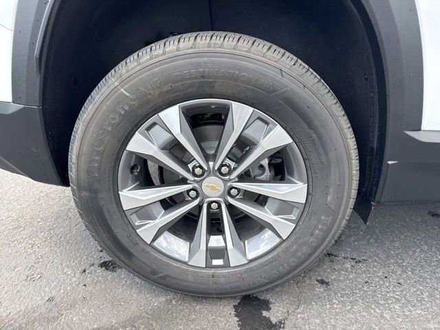 New 2026 Chevrolet Equinox LT w/ Convenience Package II FWD image 9
