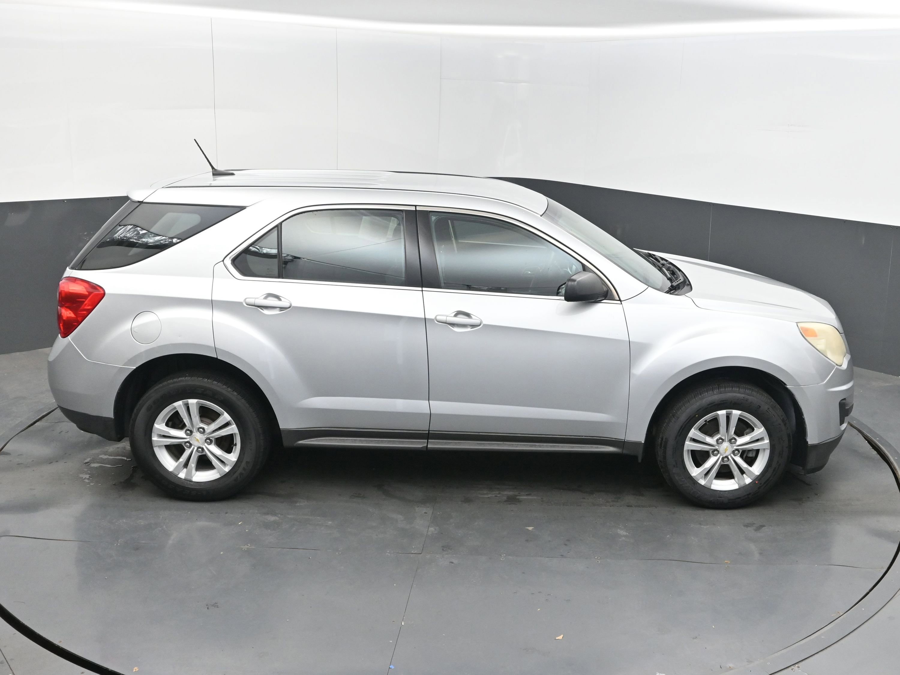 Used 2013 Chevrolet Equinox LS FWD image 36