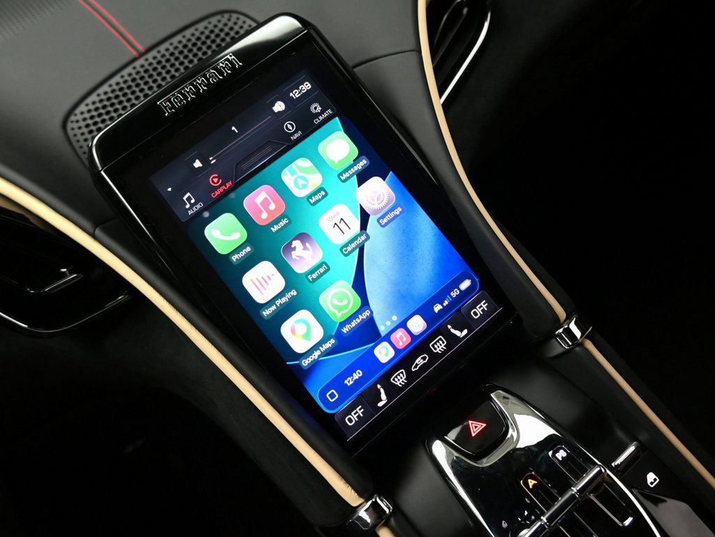 Used 2024 Ferrari Roma image 17