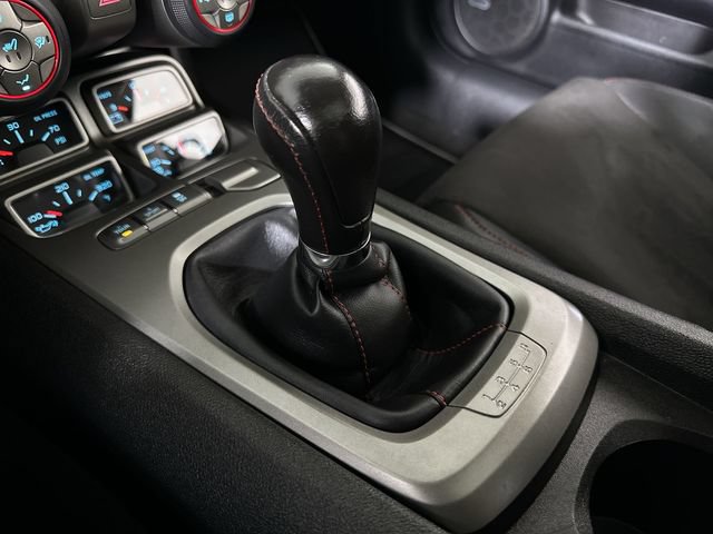 Used 2015 Chevrolet Camaro ZL1 RWD image 16
