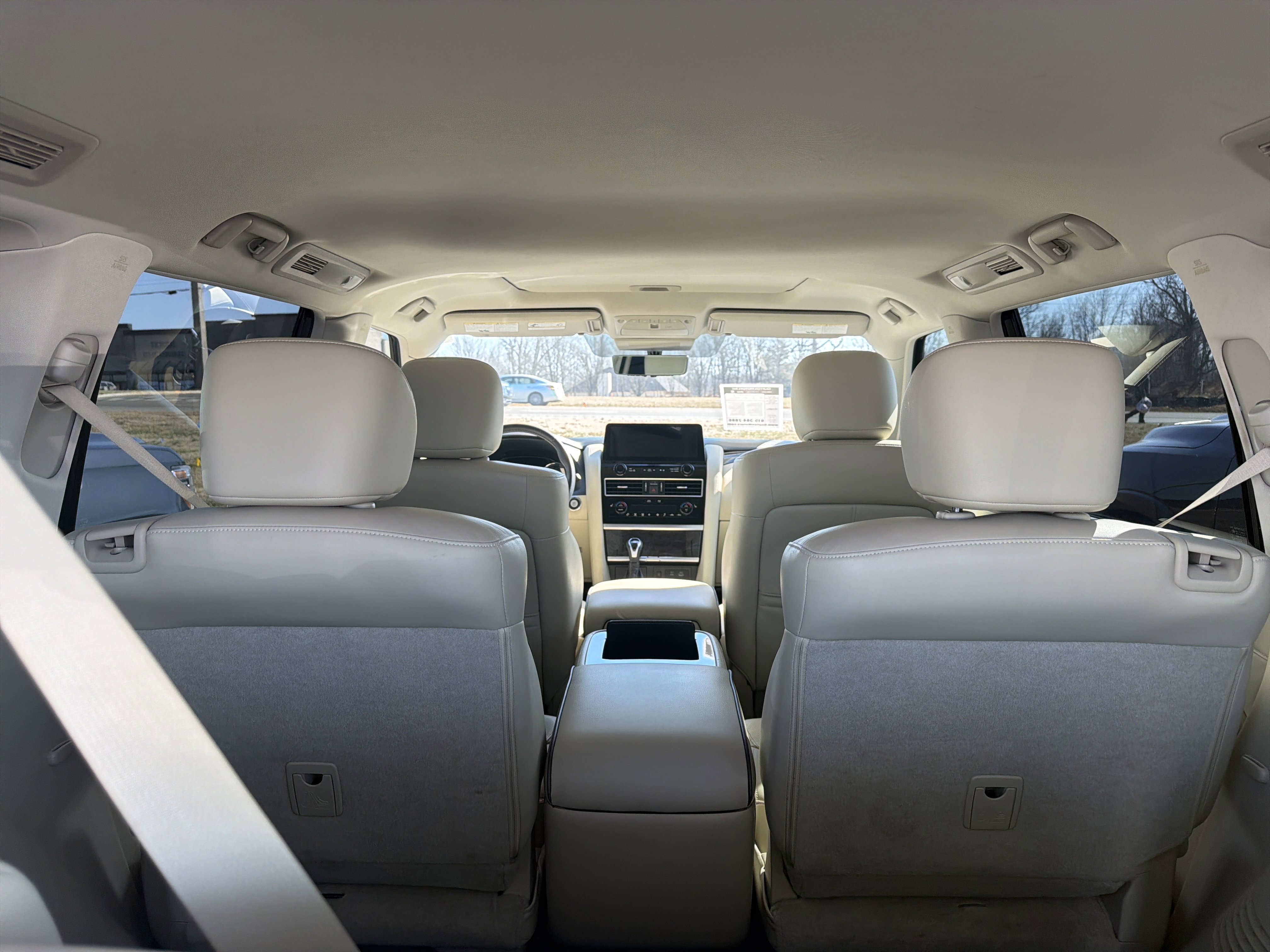 Used 2023 INFINITI QX80 Luxe w/ All-Season Package image 12