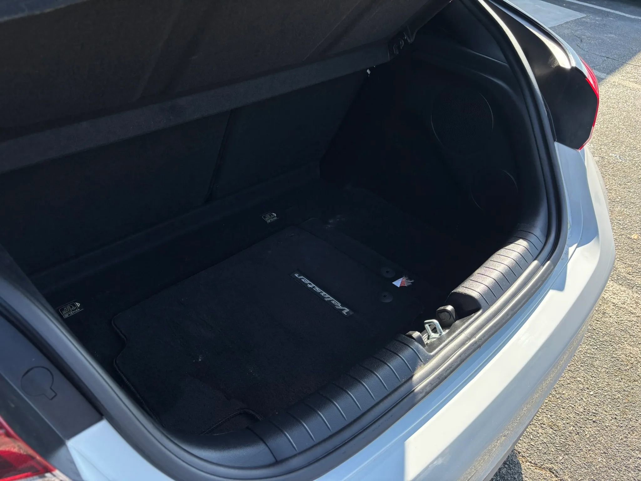 Used 2019 Hyundai Veloster Turbo Ultimate image 51