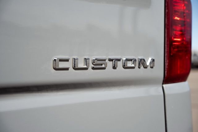 Used 2024 Chevrolet Silverado 1500 Custom image 11
