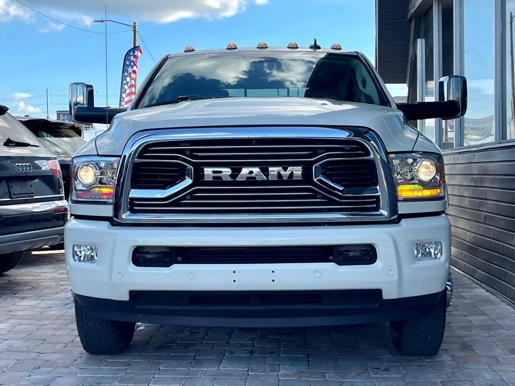 Used 2018 RAM 3500 Laramie Longhorn AWD/4WD image 28