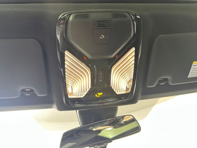 Used 2019 BMW 330i xDrive Sedan w/ Premium Package image 23