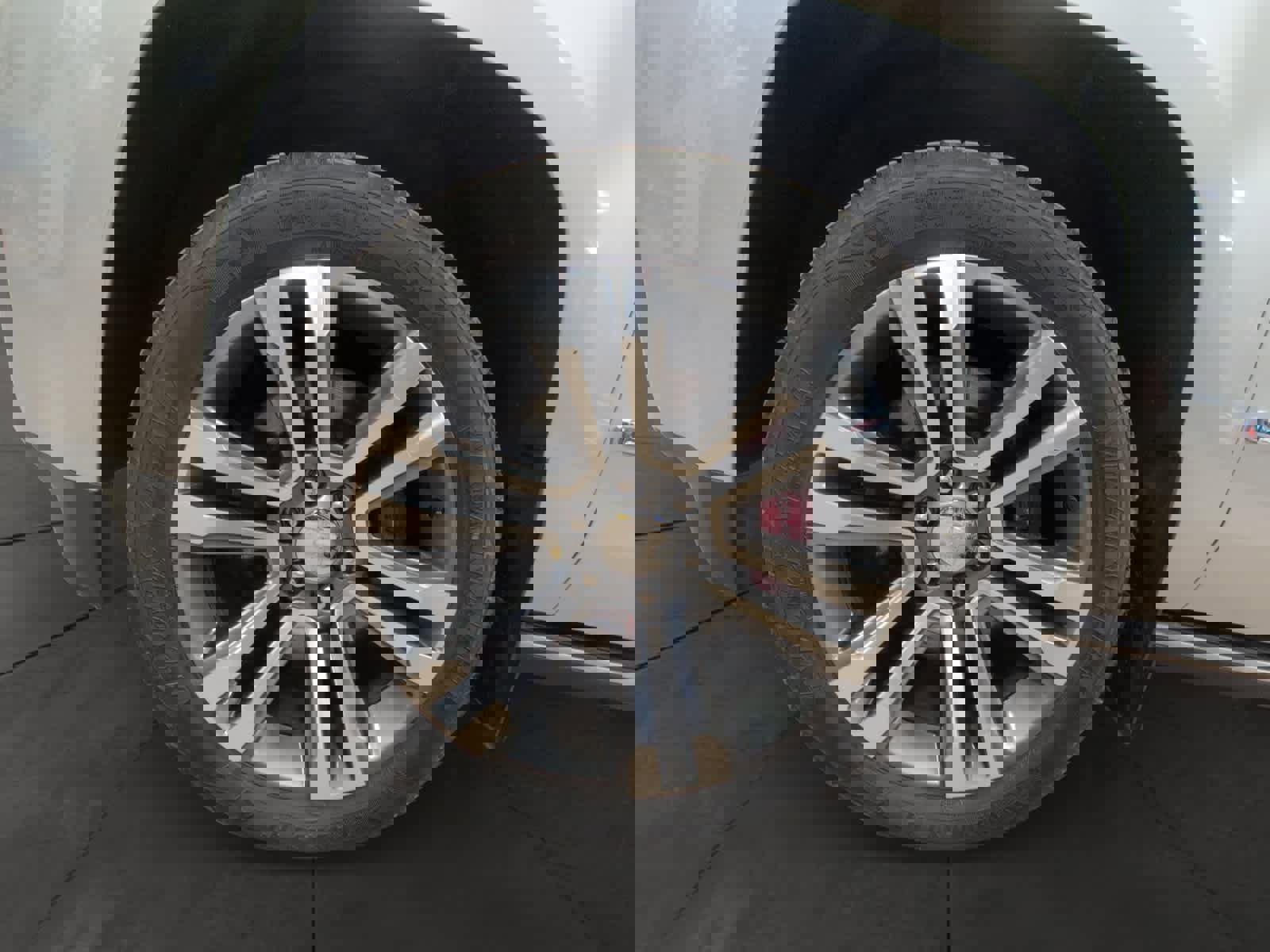 Used 2019 GMC Yukon Denali image 14